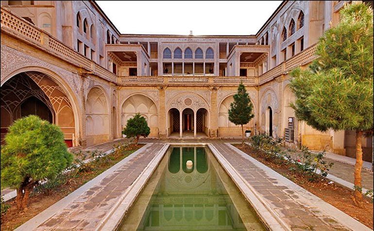 Kashan with its stunning attractions